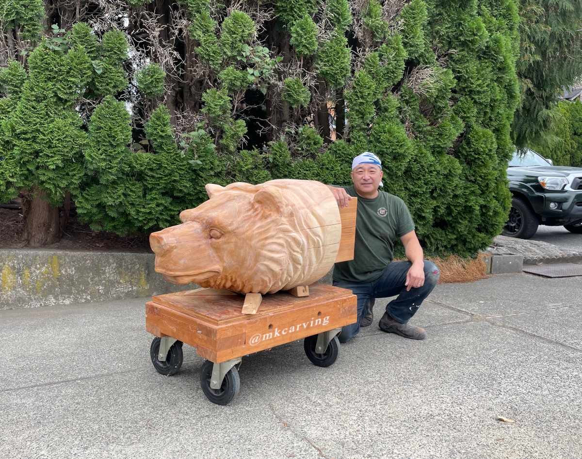 Bear head Mori woodcarving