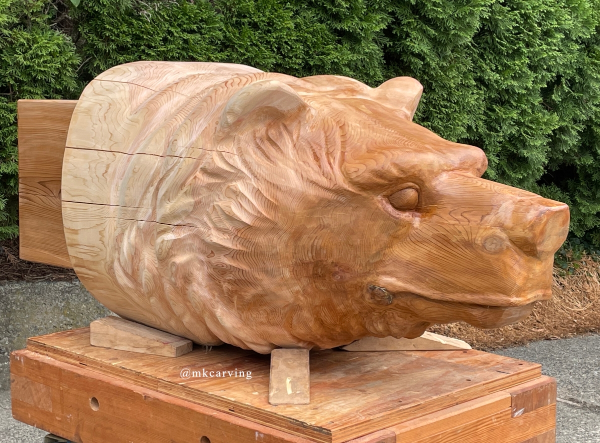 Bear head woodcarving